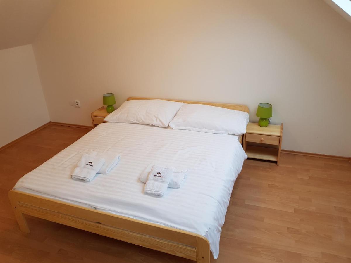 Dom Via Jasna Demaenova Villa Lipótszentmiklós Kültér fotó
